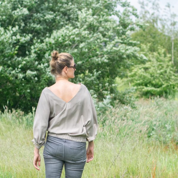 Vita blouse voor dames en tieners - Afbeelding 3