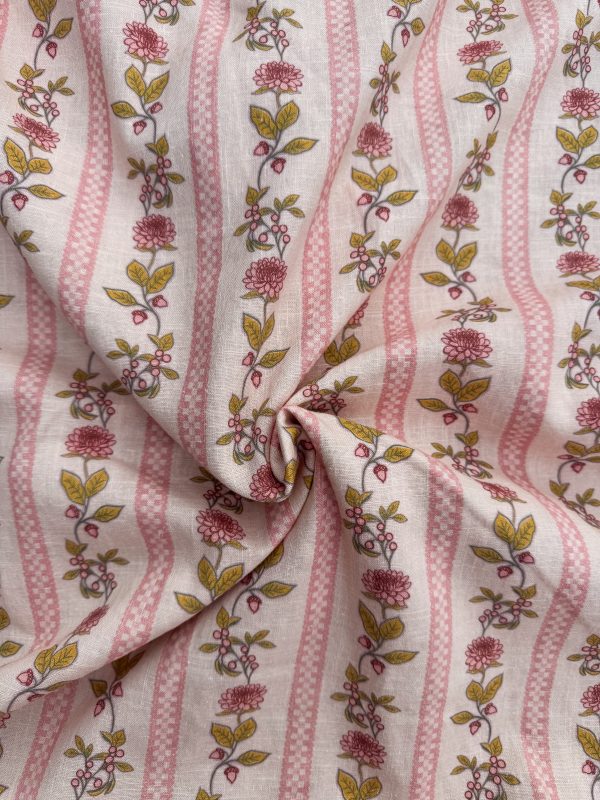 Rosy meadow stripe linnen