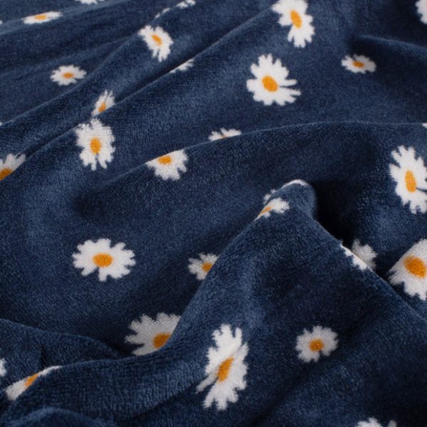 Midnight Daisies nicky velours