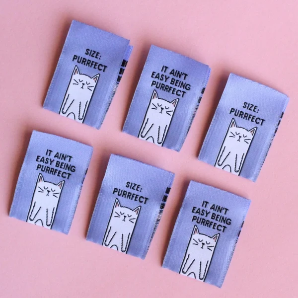 Size Purrfect / It aint easy being purrfect zijnaadlabel