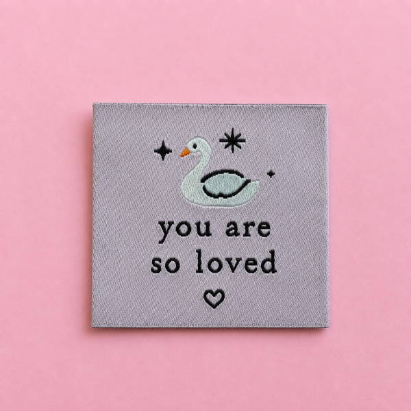 Vierkant label you are so loved