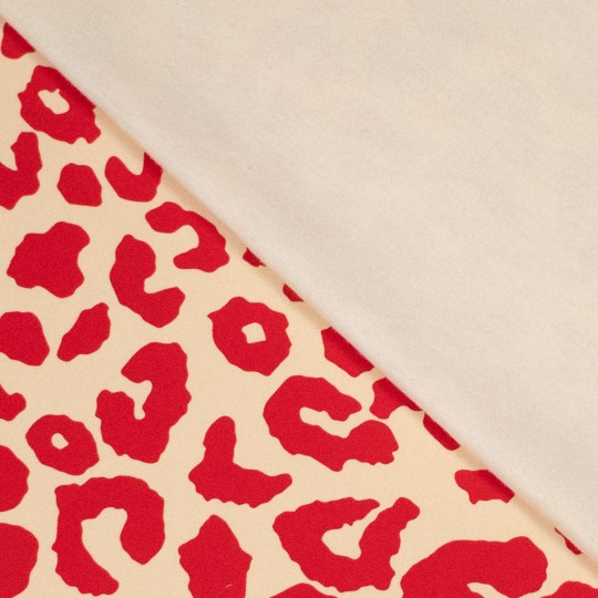 Heavy Jogging Red Leopard